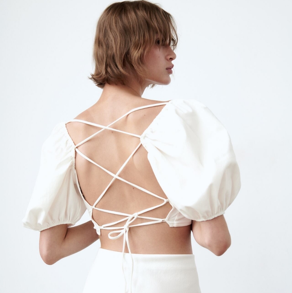 ZARA Voluminous Crop Top